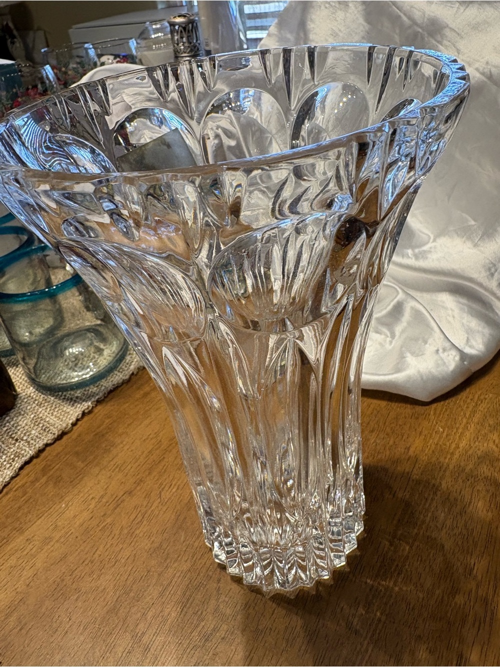 New vintage ECHT BLEIKRISTALL vase. Made in Germany. 9 inches tall